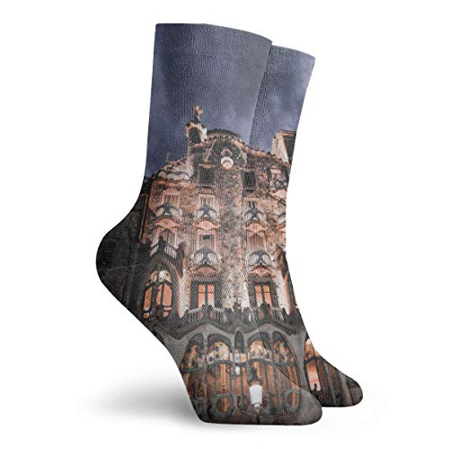 Elsaone Barcelona España Fachada Mujer Hombre Casual Impreso Divertido Crew Calcetines Calcetines de gimnasio Calcetines locos Calcetines de novedad Calcetines de vestir 30 cm / 11.8 pulgadas