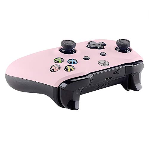eXtremeRate Carcasa para Mando Xbox One S/X Accesorios Protectora Suave al Tacto Placa Frontal Funda Delantera Kit de reemplazo Cubierta Shell para Controlador de Xbox One S/X(Model 1708) Sakura Rosa