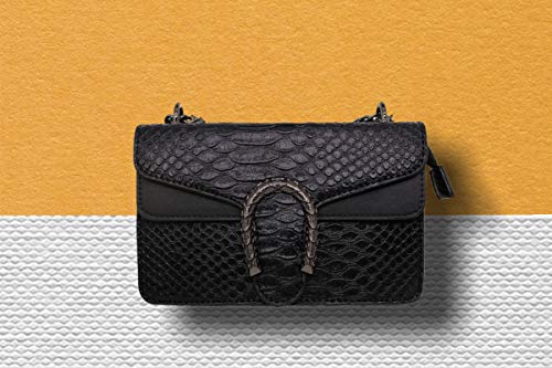 Fridays - Bolso bandolera para mujer, aspecto de piel sintética, color Negro, talla Medium