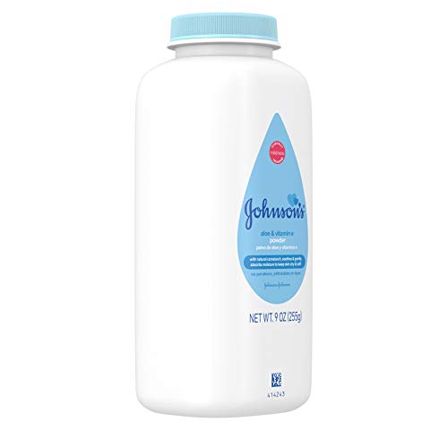 Johnson & Johnson - Polvo de almidón de maíz puro con aloe vera y vitamina E, 9 oz (el embalaje puede variar)