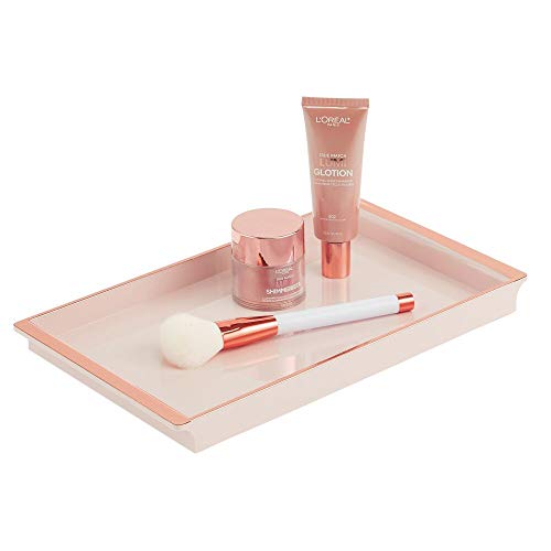 mDesign Bandeja organizadora para cosméticos – Elegante Organizador de baño para lociones, cosméticos, Accesorios, etc. – Organizador de Maquillaje de plástico para el Lavabo en el baño – Rosa Claro