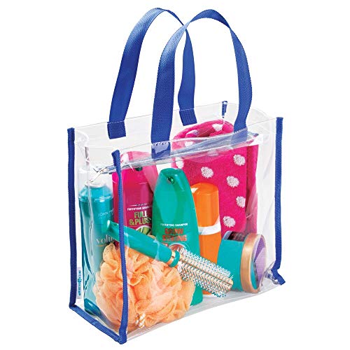 mDesign Juego de 2 bolsos de viaje para accesorios – Práctica bolsa de playa o neceser para productos de belleza y cosméticos – Moderna bolsa multiusos de plástico PVC – transparente/azul