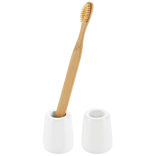 mDesign Juego de 2 portacepillos de dientes de diseño moderno y compacto – Vasos para cepillos de dientes redondos de cerámica – Accesorios de baño móviles para el lavabo o el tocador – blanco
