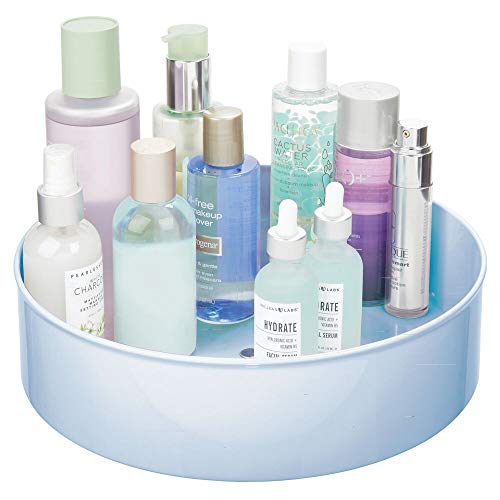 mDesign Organizador de Maquillaje con Base giratoria – Cestas organizadoras para Maquillaje y Productos de Belleza – Bandeja Rotatoria para ordenar cosméticos en el baño o el tocador – Azul Claro