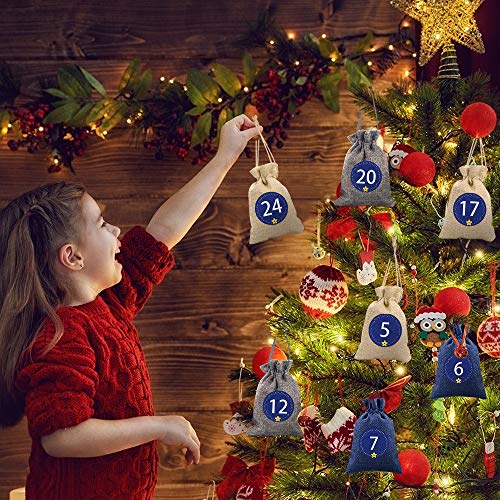 O-Kinee Calendario Adviento Navidad, 24 Bolsas Calendario de Yute con Adhesivos, DIY Bolsa para Regalo Navidad, Cuenta Atrás para Navidad Decoración de Casa de 24 días, Adornos (Azul)