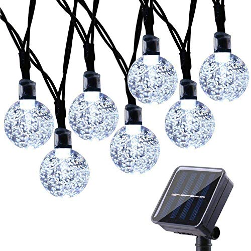 Qedertek Guirnaldas Luces Exterior Solar, Cadena de Bola Cristal Luz para Exterior, 9M 50 LED, Guirnalda Luminosa Impermeable, Luces Decoración para Jardín, Casa, Bodas, Jardine (Blanco)