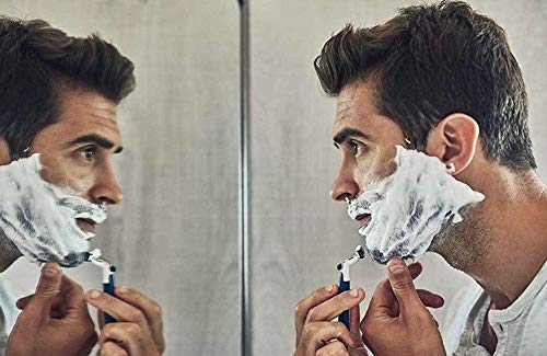 The Real Shaving Company Age Denying SPF 15 Moisturiser - Protects against sun and premature ageing. Visibly firmer and smoother skin. 2 x 100 ml