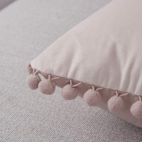 Topfinel Juego de 2 Cojines Fundas Terciopelo Decorativa Hogar Almohadas Fundas con pelota de Color Sólido Para Cama Sofás Sala de Estar Dormitorio Sala de Estudio Jardín Coche 30x50cm Rosa