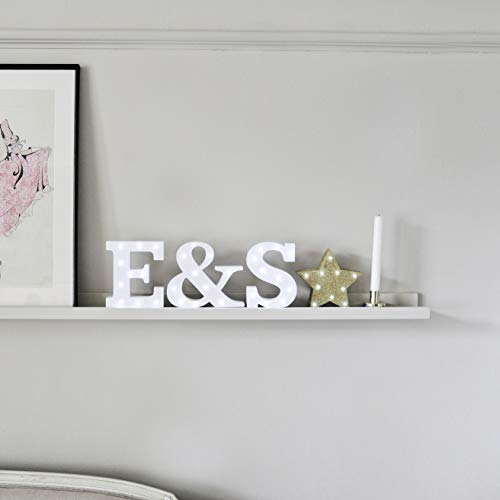 Up in Lights Muestra decorativa de madera blanca de las letras del LED - colgante de pared con pilas - Letra J