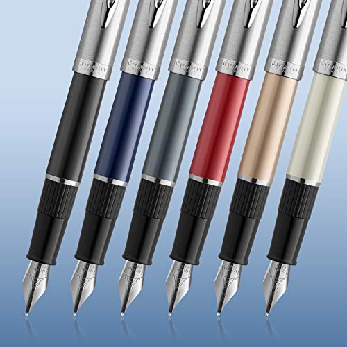 Waterman Emblème pluma estilográfica, color azul con adorno cromado, plumín medio con cartucho de tinta azul, estuche de regalo