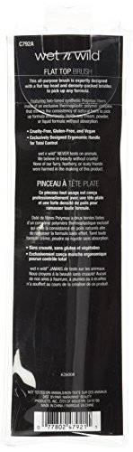 WET N WILD Flat Top Brush by Wet 'n' Wild