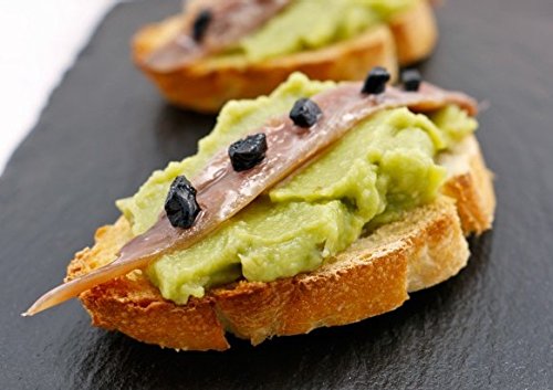 Ajo negro ecológico español de máxima calidad (9 cabezas de ajo negro al natural, aprox 255g), antioxidante y energizante natural con sabor a regaliz, textura blanda, agricultura ecológica de Losquesosdemitio (La Mancha)