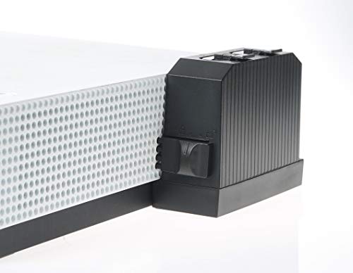 AmazonBasics - Cargador de batería de mando (para la consola Xbox One S), color negro