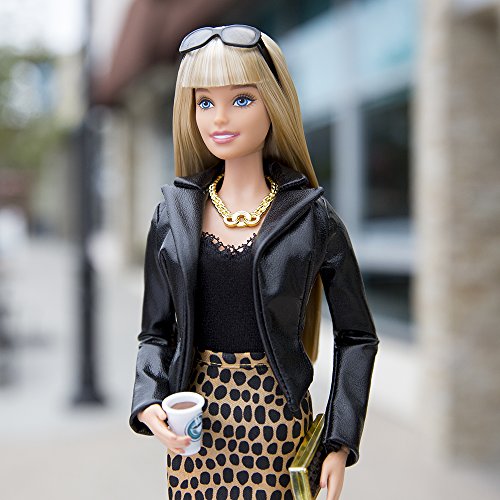 Barbie - Muñeca, Aspecto Urbano (Mattel DGY07)