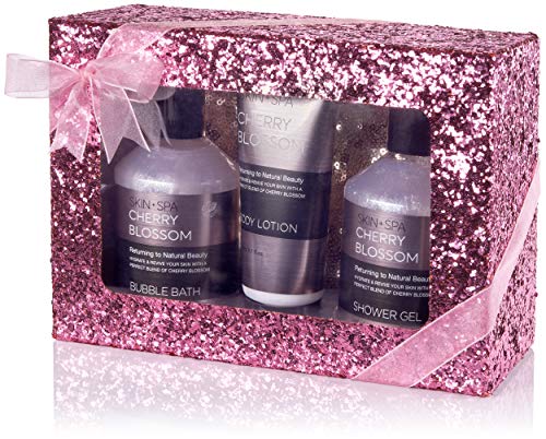 BRUBAKER Cosmetics Set de Baño y Ducha"Cherry Blossom Skin + Spa" con Aroma a Cerezo en Flor - Set de regalo de 4 piezas - en caja de regalo de purpurina rosa + bolsa de cosméticos