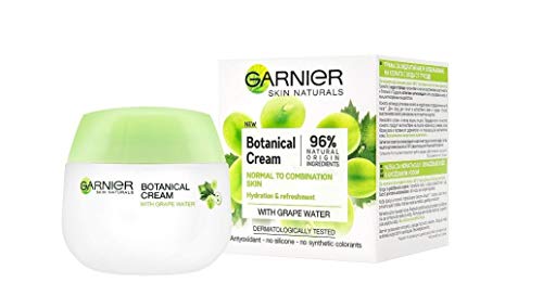 Crema botánica Garnier Skin Naturals con agua de uva para piel normal a mixta, 50 ml