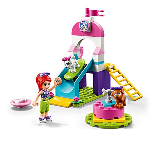 LEGO Friends - Parque para Cachorros, Set de Construcción a Partir de 4 Años, Incluye Mini Muñeca de Mia, dos Perros, un Tobogán, un Monopatín y un Tiovivo (41396)