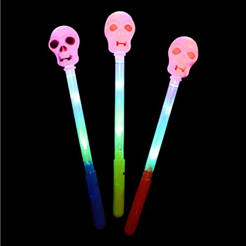 LUOEM 4 Piezas Halloween Skull Spring Flash Sticks Glow Sticks vítores Props (Color Aleatorio)