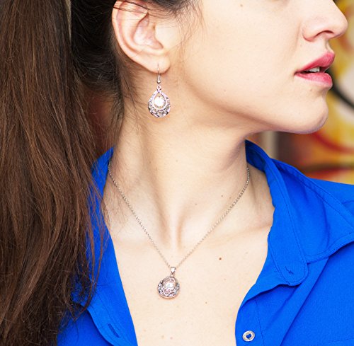 Majesto Juego de Joyas - Conjunto Colgante de Collar en Forma de lágrima Clara y Pendientes para Mujer Adolescente niña pequeña mamá - Accesorio de joyería de Regalo Premium 18ct Chapado en Oro