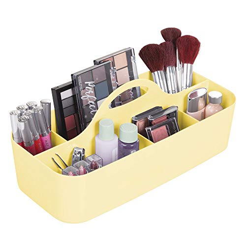 mDesign Cesta de Ducha con 11 Compartimentos – Caja con asa portátil en plástico para Productos de Belleza – Organizador para baño Grande para brochas de Maquillaje, pintaúñas y más – Amarillo Claro