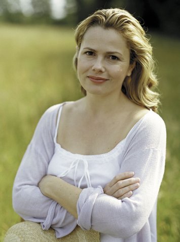 New Vital Oils: Discover How Just a Few Drops a Day Can Ensure You Look and Feel Great!