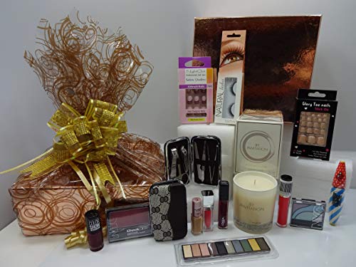 No7 - Juego de 10 bolsas de regalo de belleza para rizador de pestañas con calefacción No7 + aerógrafo No7 para imprimación + productos de maquillaje en bolsa de maquillaje gratis, listo para regalo