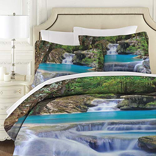 NOLYXICI Cascada Imagen de Hadas de la Cascada asiática Junto a Las Rocas en el Bosque Paraíso Secreto Decorativo Verde Azul Borwn Fundas Edredon 140x200cm con 2 Fundas De Almohada