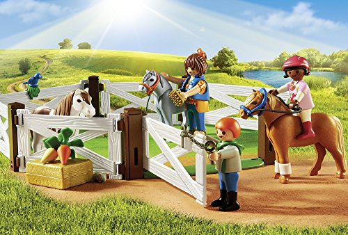 PLAYMOBIL Country Granja de Ponis con muchos Animales y Pajar, A partir de 4 años (6927)