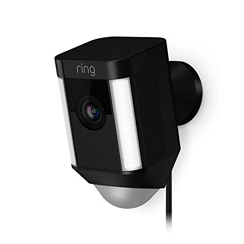 Ring Spotlight Cam Wired | Cámara de seguridad HD con foco LED, alarma, comunicación bidireccional, enchufe UE | Incluye una prueba de 30 días gratis del plan Ring Protect