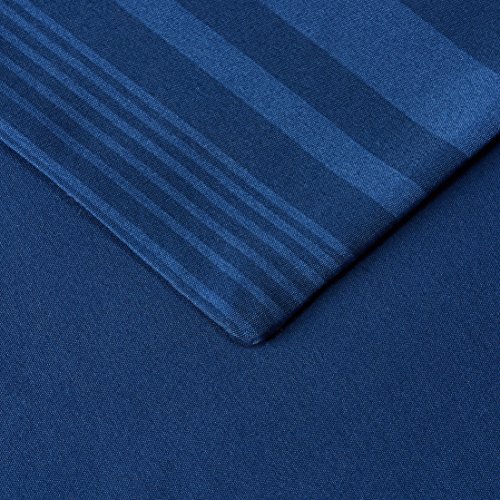 AmazonBasics - Juego de funda nórdica de microfibra ligera de microfibra, 260 x 220 cm, Azul real raya (Royal Blue Calvin Stripe)