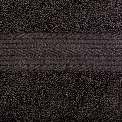 AmazonBasics - Juego de toallas (colores resistentes, 2 toallas de baño y 2 toallas de manos), color negro