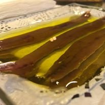Anchoa de Santoña XL sobadas a mano en aceite de oliva virgen extra. 115 Gr.