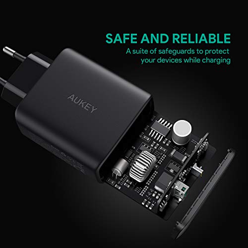 AUKEY USB C Cargador de Red con Dynamic Detect, 30W Cargador Móvil con Power Delivery 3.0 para iPhone 11 Pro / 11 Pro Max / 11, Galaxy S10 / Note9, Pixel 3 / 3XL, MacBook Air, Airpods Pro y más.