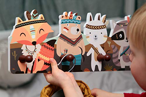 Colorido perchero de pared infantil con 4 ganchos, ideal para colgar la ropa de los niños en una habitación infantil y con unas medidas aproximadas de 40 x 15 x 1 cm Cisn.