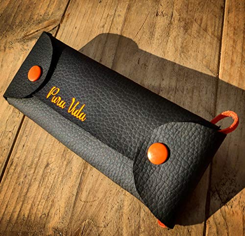 Fundas Pura Vida - Porta mascarillas, Funda para mascarillas. Color Negro y Naranja flúor.