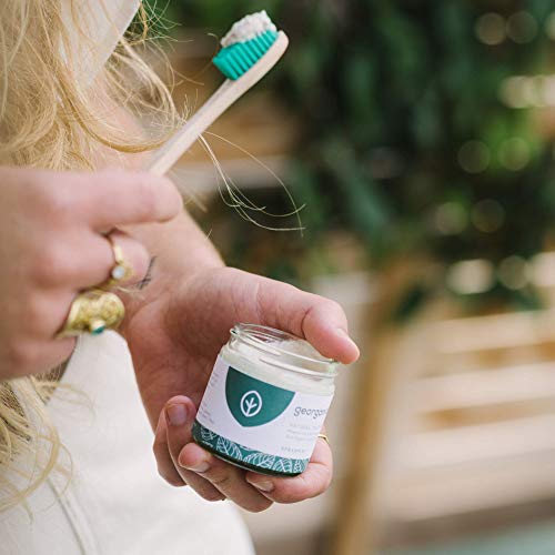 georganics Remineralizante Natural Aceite Coco Orgánico Pasta de dientes 120ml - Menta Verde