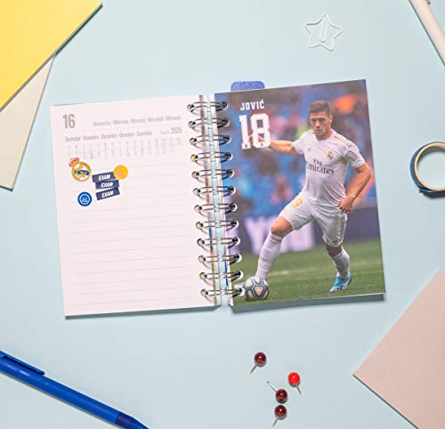 Grupo Erik ADPS2013 - Agenda escolar 2020/2021 día página S Real Madrid, 11 meses (11,4x16 cm)