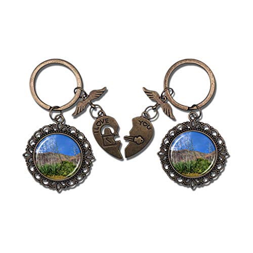 Hqiyaols Keychain España Nihal Nature Park Almeria Pareja Llavero Día de San Valentín Llavero Adornos Recuerdo Coleccionable Cristal redondo Bronce Metal 2pcs / Set