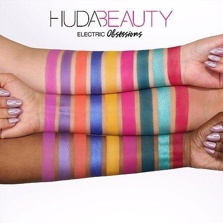 Huda Beauty - Paleta de sombra de ojos, de color malva-