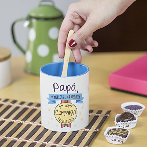 La Mente es Maravillosa - Taza con frase y dibujo divertido (Papá, te mereces una medalla por estar conmigo en cada batalla) Regalo para PAPÁ