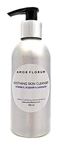 LOCIÒN DE LIMPIEZA FACIAL - CON VITAMINA E, ROSA MOSQUETA & LAVANDA - 150 ml - de AMOR FLORUM. Suave loción hidratante y limpiadora para el rostro, totalmente natural.