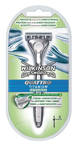 Maquinilla Wilkinson Quattro Titanium Sensitive - Máquina de Afeitar Recargable para Hombre de 4 Hojas + 2 Cargadores de Cuchillas de Recambio