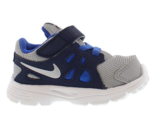 NiÃ±os de Nike del bebÃ© Revolution 2 (bebÃ© / niÃ±o) Lobo Gris / Lyon azul / negro / blanco zapatil