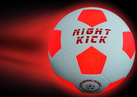 Pelota de futbol con luz NIGHT KICK JUNIOR - el fútbol infantil especial