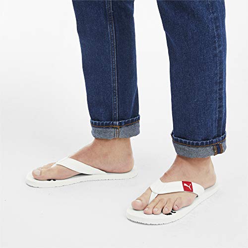 PUMA Cozy Flip, Zapatos de Playa y Piscina Unisex-Adulto, Blanco White/High Risk Red 06, 44.5 EU