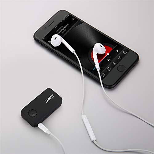 Receptor Bluetooth AUKEY 5 Adaptador de audio portátil con 12 horas de reproducción, asistente de voz, micrófono incorporado para llamadas a manos libres, conector de audio de 3,5 mm para el sistema d