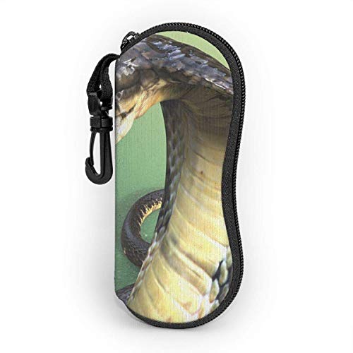 SDFGJ Estuche para gafas de sol con mosquetón, estuche blando para lentes portátiles 3d King Cobra La serpiente venenosa más larga del mundo