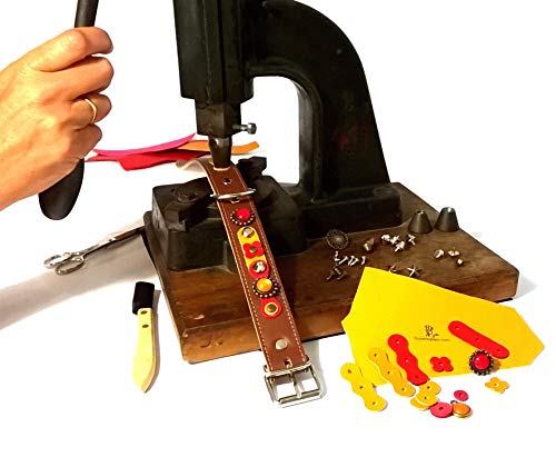 Superpipapo Original y Cómodo Pulsera de Cuero Marrón Dorado Brillante con Pinchos, Chulo con Pinchos, Diseño Único Hecho a Mano en España