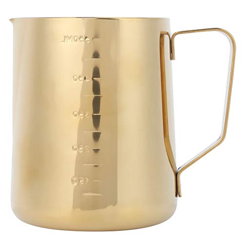 Sutinna Jarra de Leche de Mano de Acero Inoxidable, Taza de café con Leche para Hacer Arte de café con Leche con Marca de medición(Golden, 600ML (with Scale))
