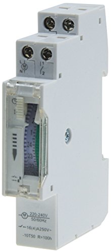 Temporizador diario analógico para montaje en panel, en pasos de 24 horas 15 min, 230 V, max. 3500 W. Segmento empotrable con caja de distribución